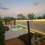 Authentic Istrian Stazione With Pool 度假居 *