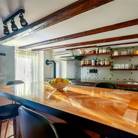 Authentic Istrian Stazione With Pool *