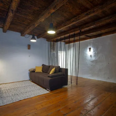 Tatil Evi Authentic Istrian Stazione With Pool Cabrunici