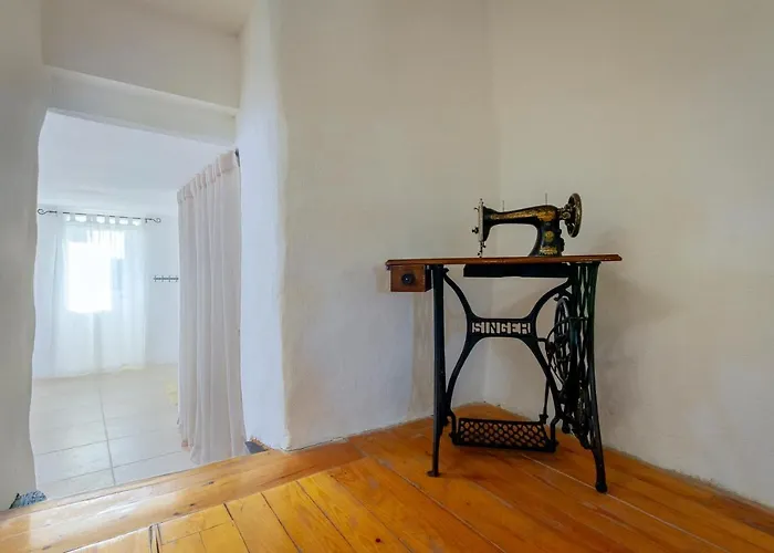 Authentic Istrian Stazione With Pool * Cabrunici