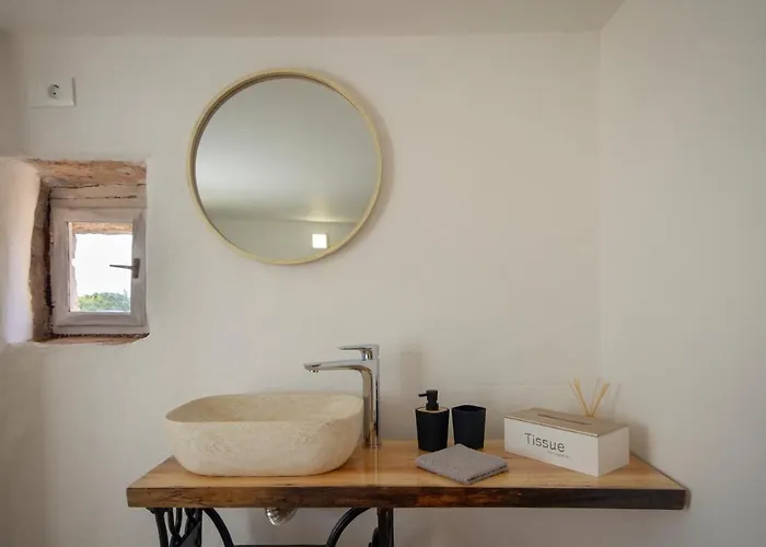 Authentic Istrian Stazione With Pool * Cabrunici