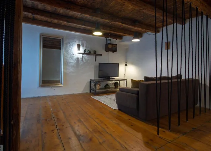 Ferienhaus Authentic Istrian Stazione With Pool *