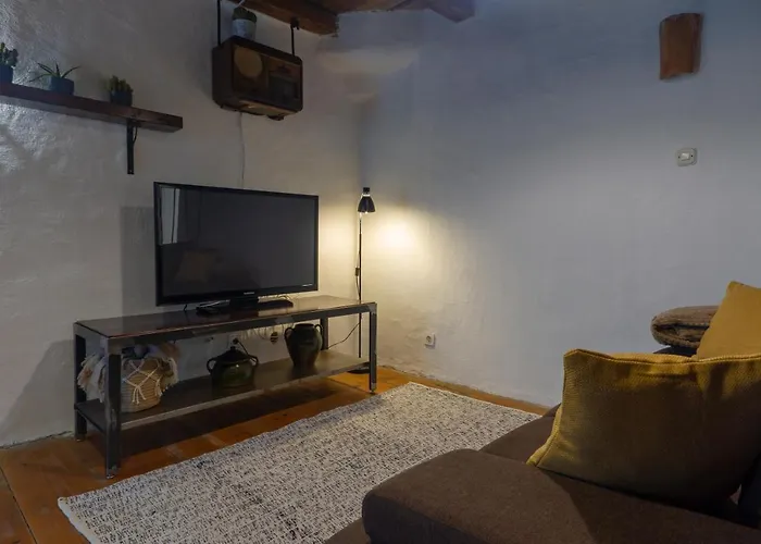 Authentic Istrian Stazione With Pool *